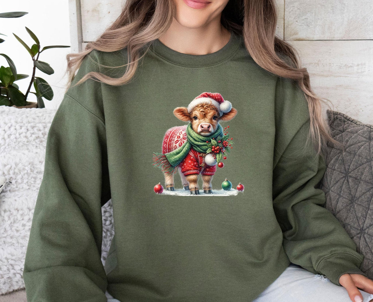 Cow Christmas Sweatshirt - lismoreboutique - Sweatshirt - christmas_party_gift