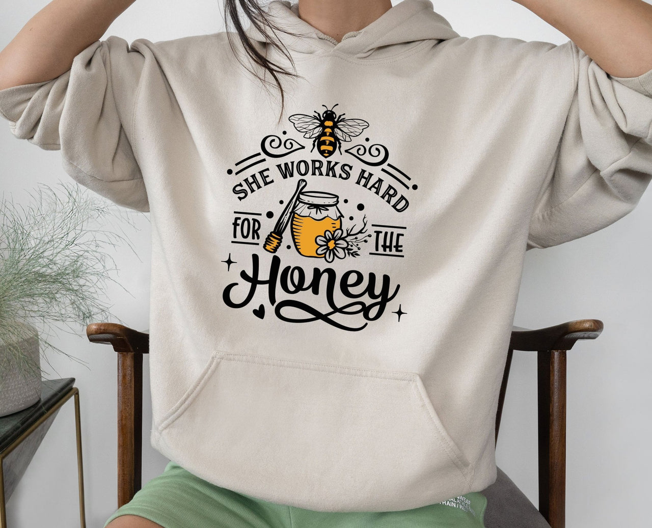 Bee Lover Hoodie - lismoreboutique - Hoodie - Bee_Hoodie