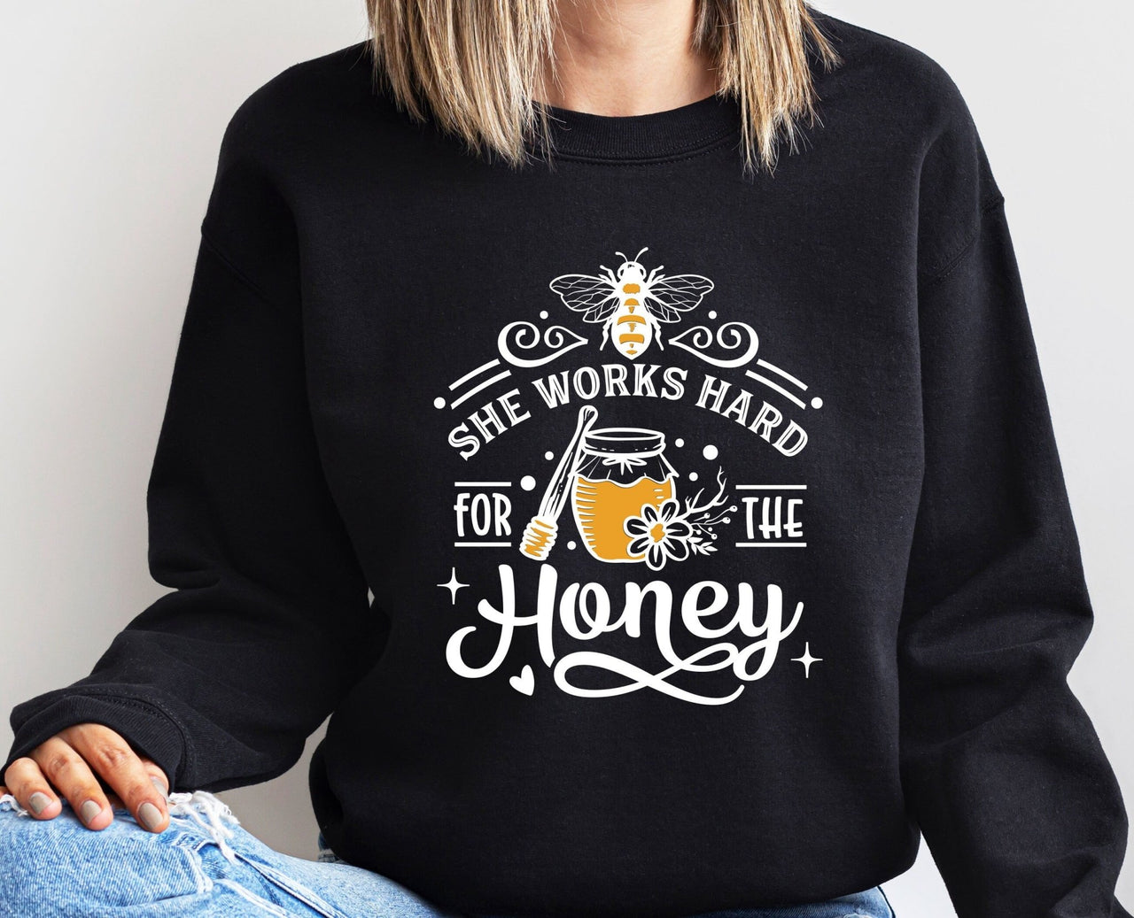 Bee Sweatshirt - lismoreboutique - Sweatshirt - Bee_Crewneck