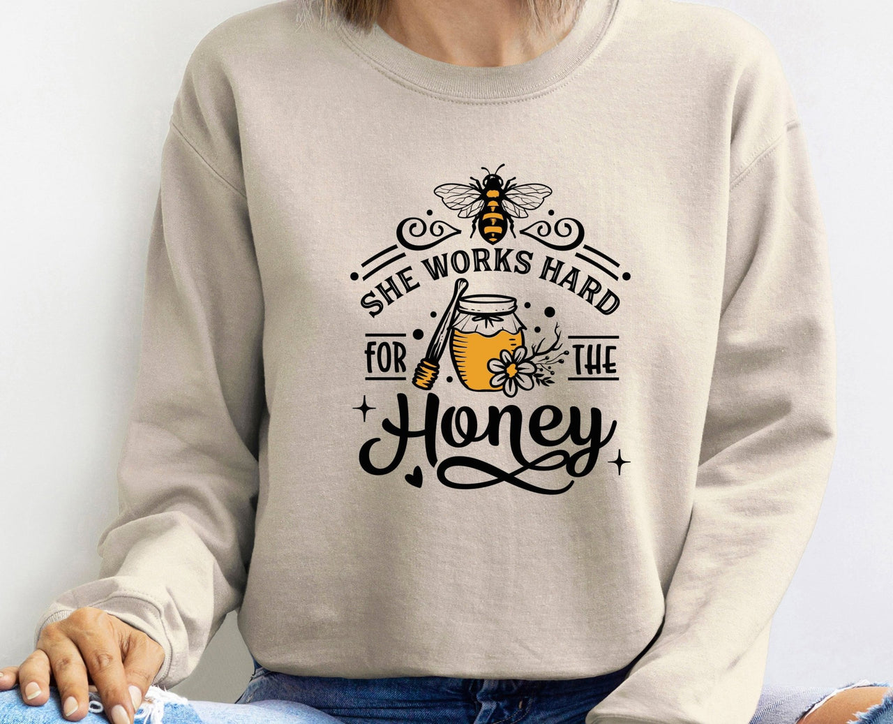 Bee Sweatshirt - lismoreboutique - Sweatshirt - Bee_Crewneck