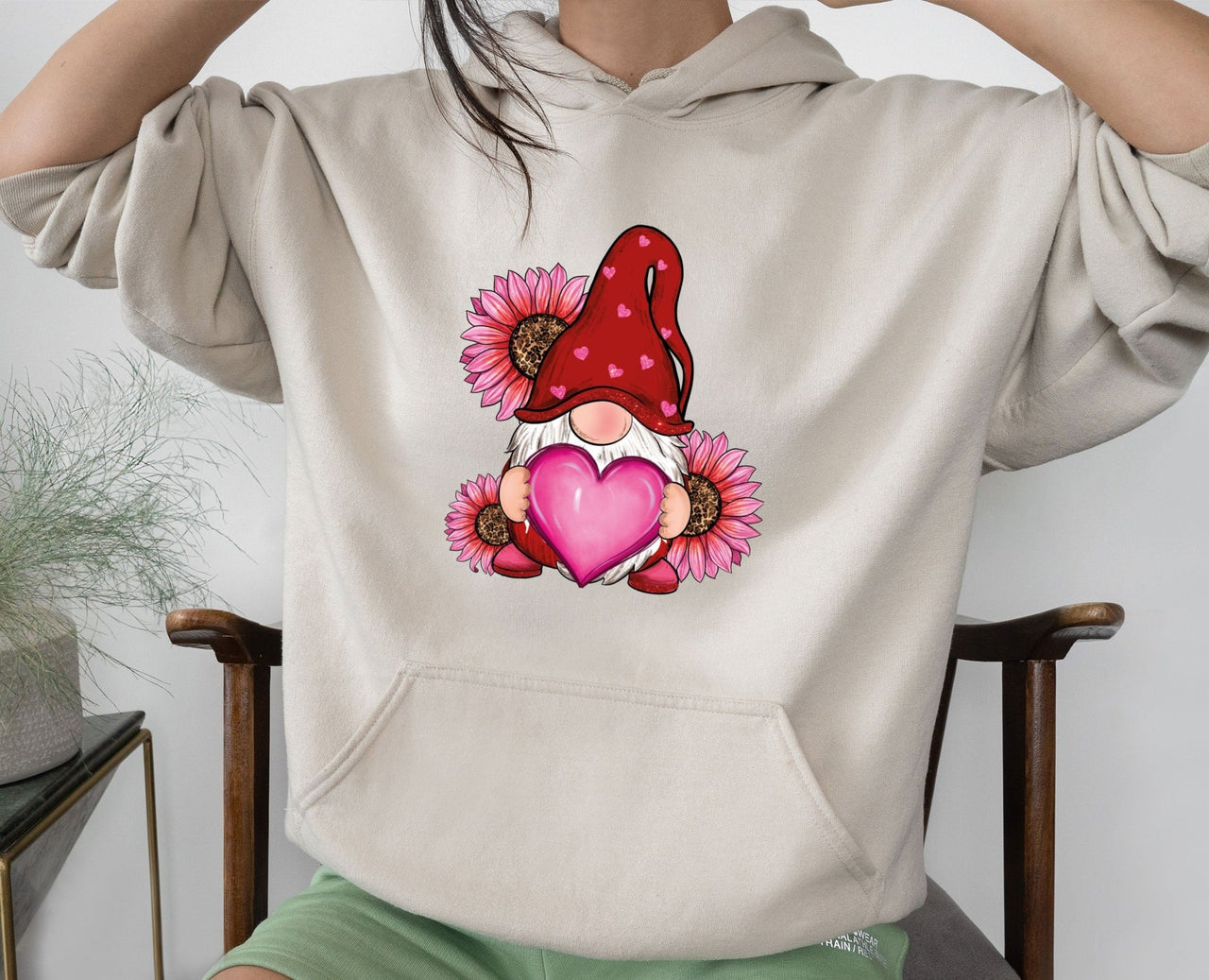 Valentine Gnome Hoodie - lismoreboutique - Hoodie - Cute_Valentine