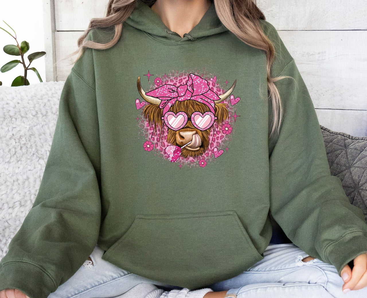 Highland Cow Hoodie - lismoreboutique - Hoodie - cute_valentines_top