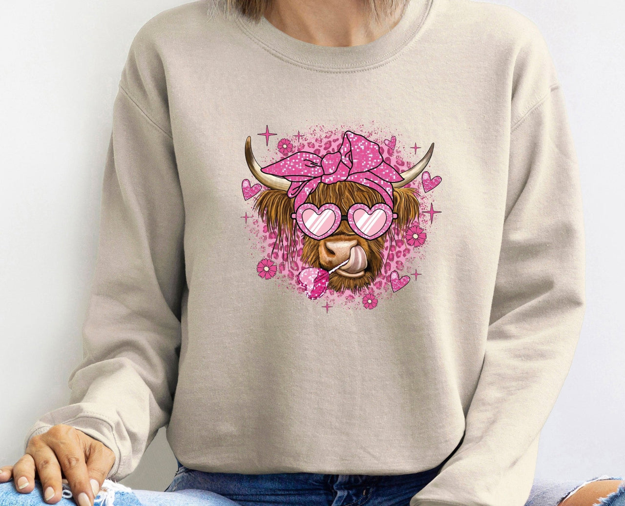 Highland Cow Sweatshirt - lismoreboutique - Sweatshirt - Cow_Sweatshirt