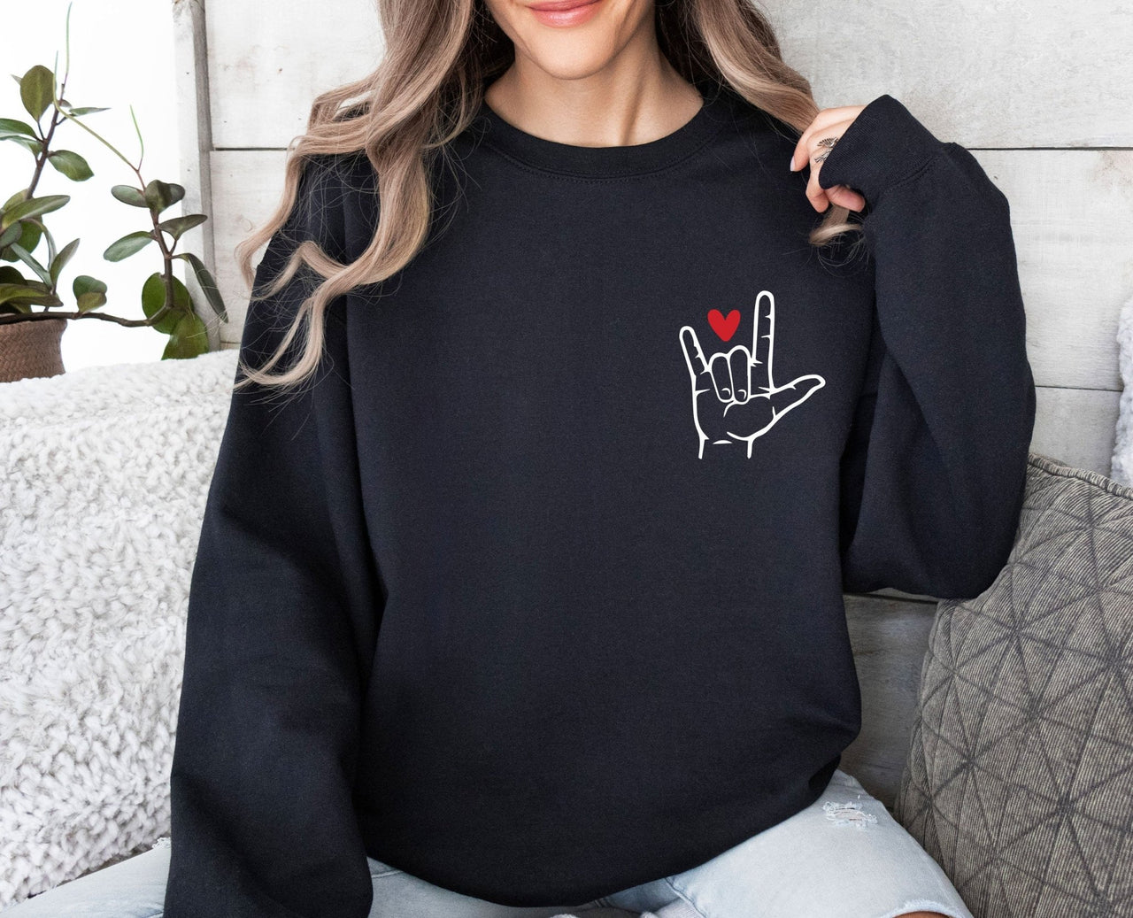 Love Sweatshirt - lismoreboutique - Sweatshirt - cute_valentine_top