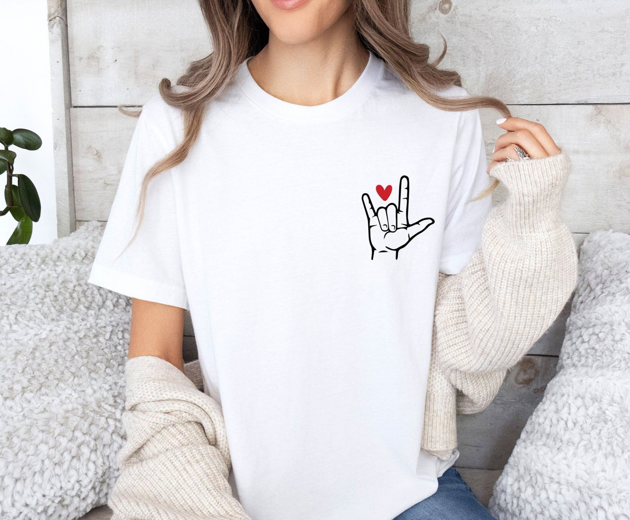 Love T-shirt - lismoreboutique - Unisex T-Shirt - cute_valentines_day