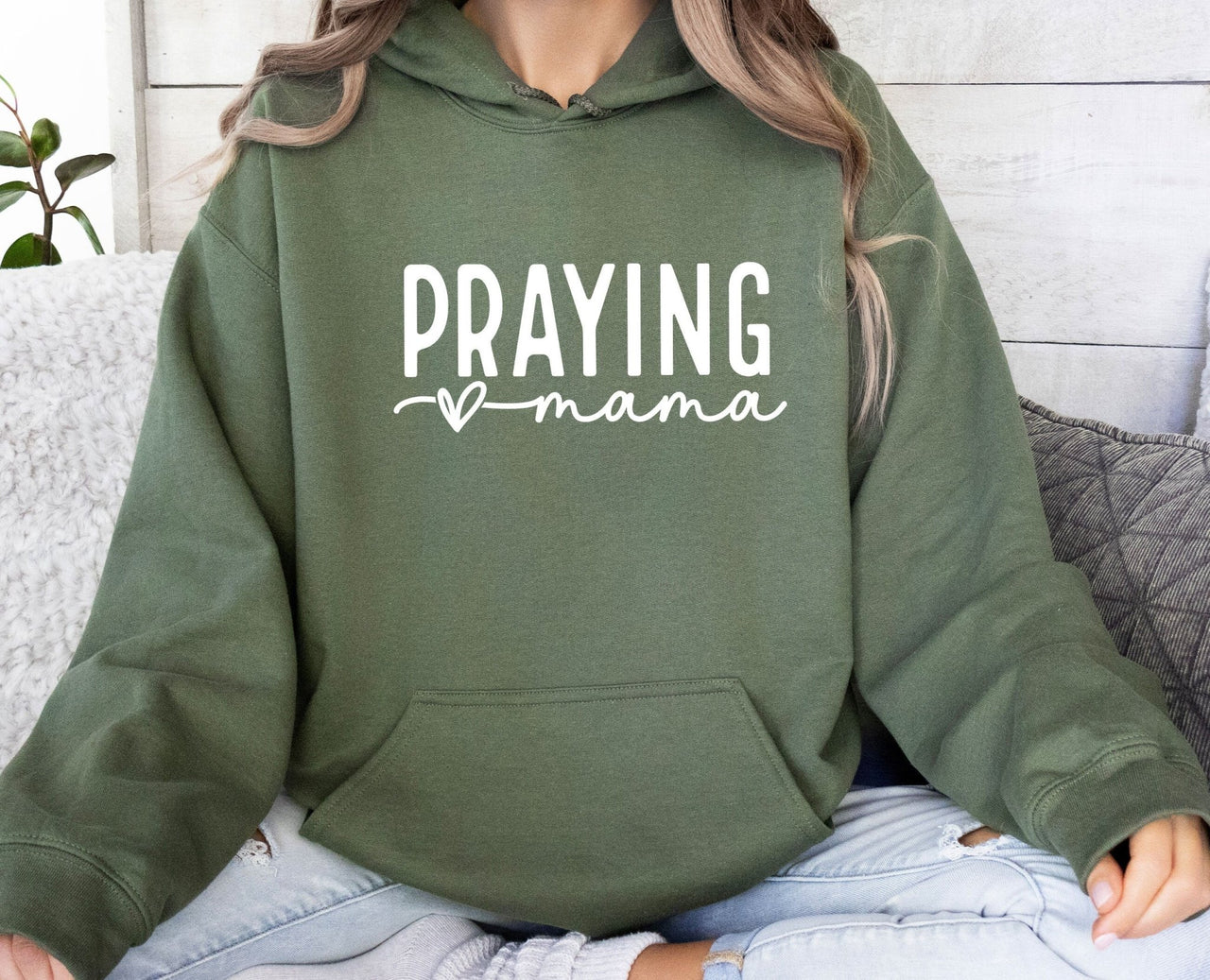 Praying Mama Hoodie - lismoreboutique - Hoodie - Christian_Mom_Gift