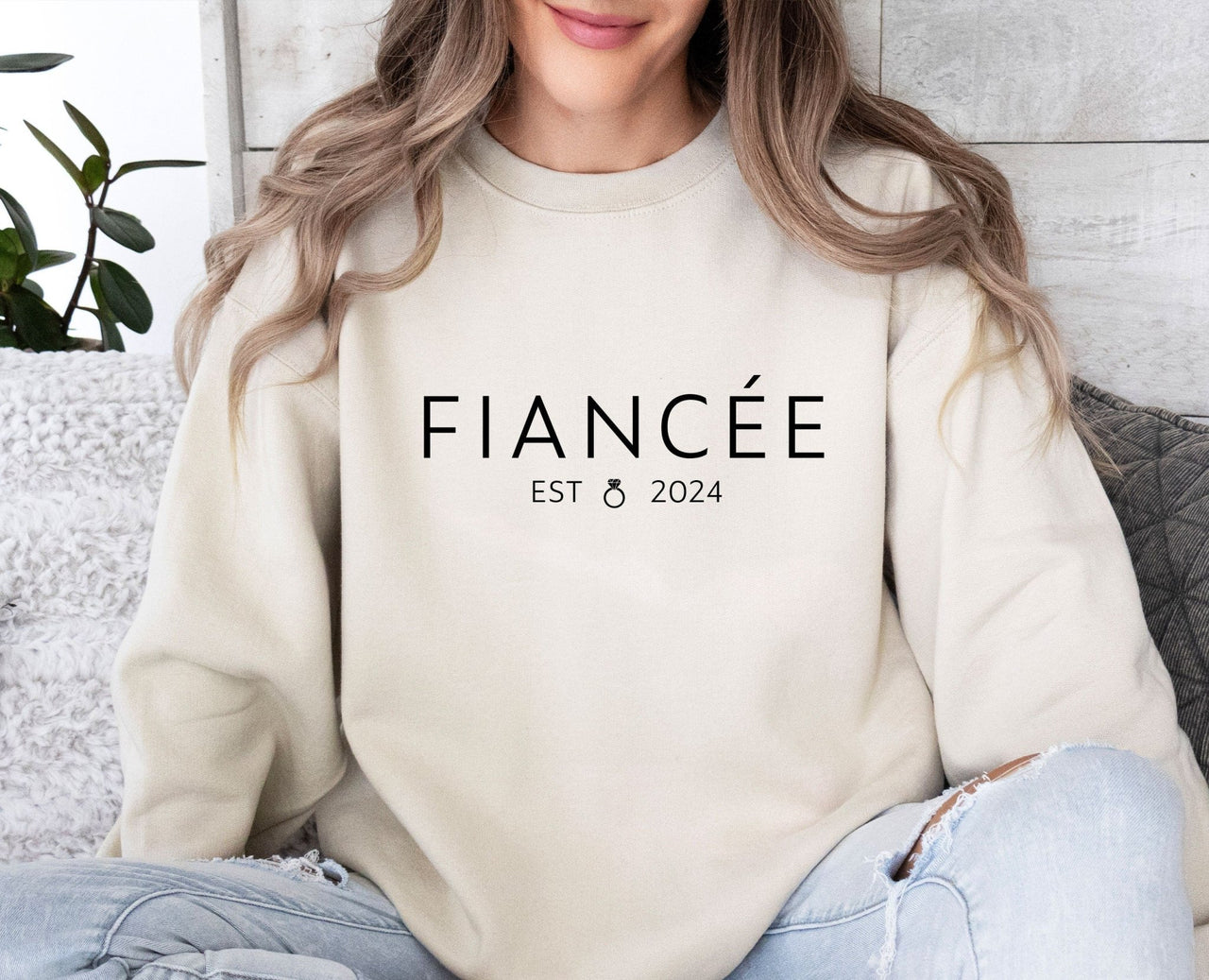 Fiancee Sweatshirt - lismoreboutique - Sweatshirt - Bachelorette_Top