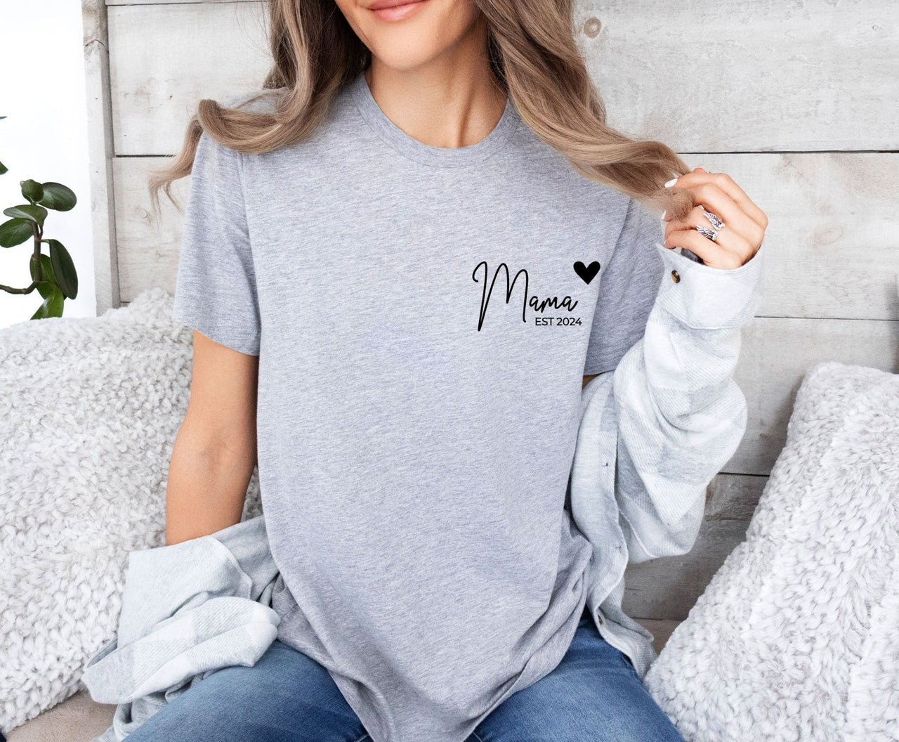 Mama Tshirt - lismoreboutique - Unisex T-Shirt - Cute_Mom_T_shirt