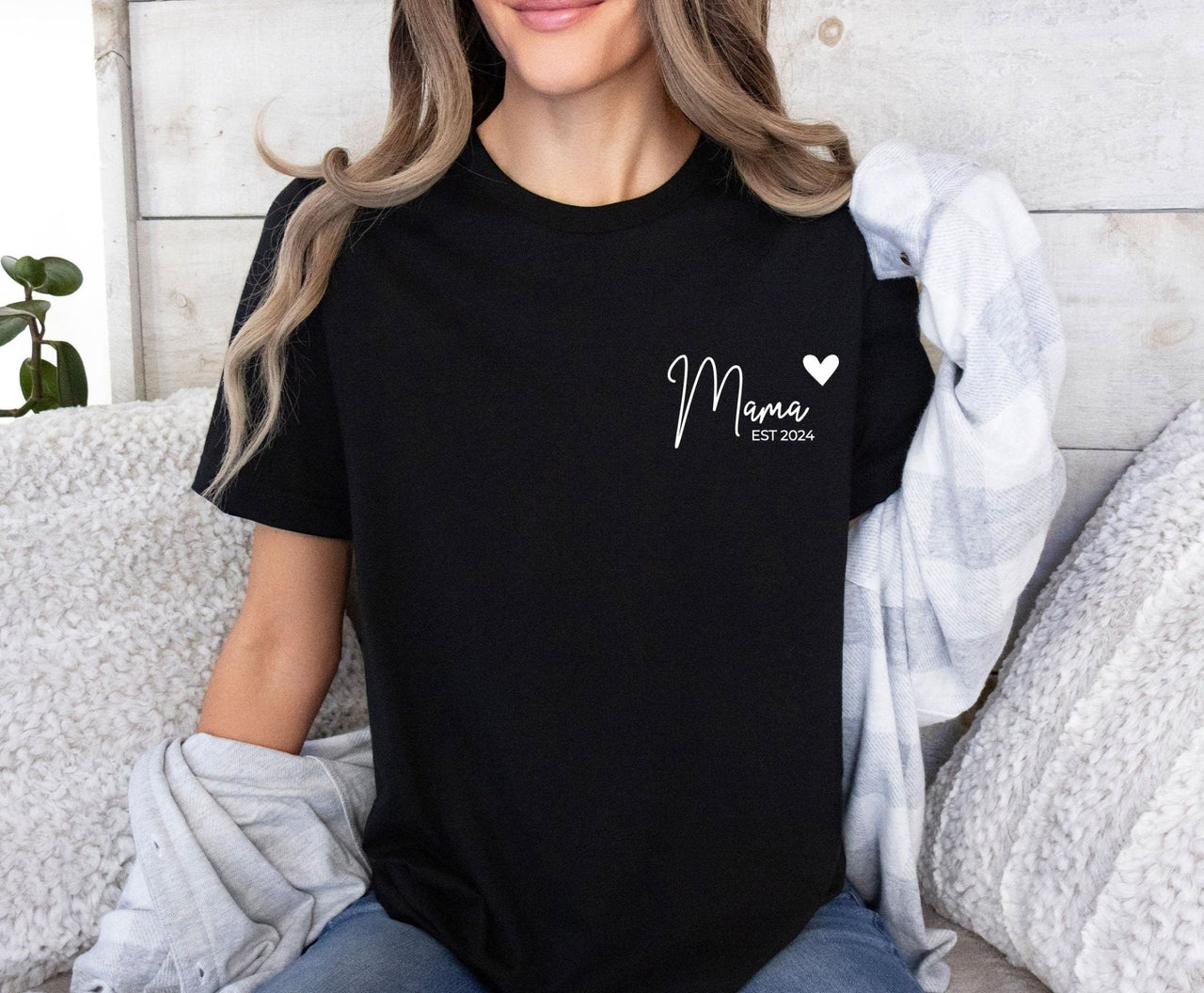 Mama Tshirt - lismoreboutique - Unisex T-Shirt - Cute_Mom_T_shirt