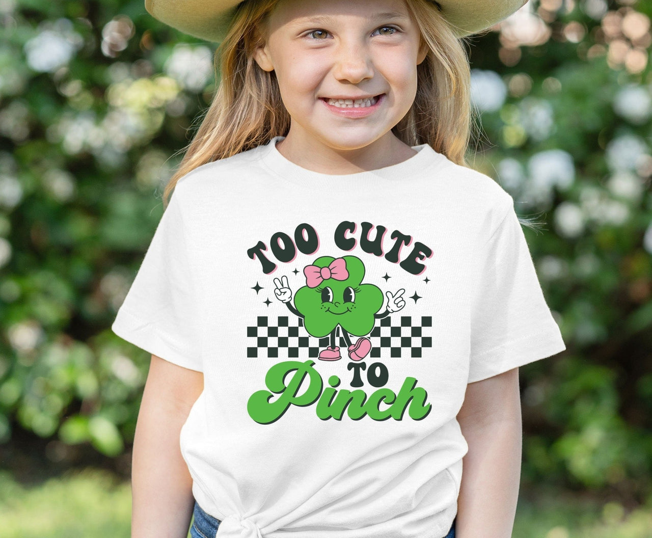 Cute Irish Shirt - lismoreboutique - Unisex T-Shirt - Clover_Shirts