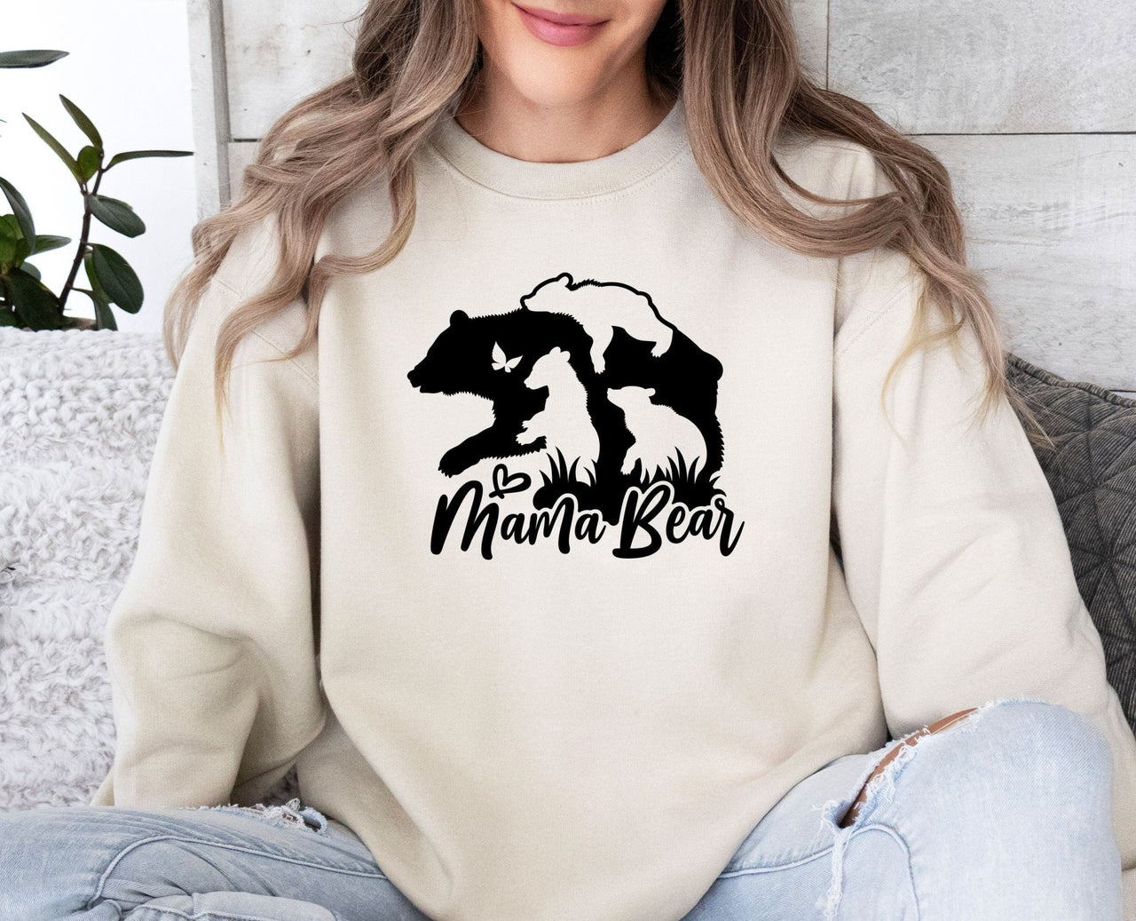 Mama Bear Sweatshirt - lismoreboutique - Sweatshirt - cute_mama_jumper