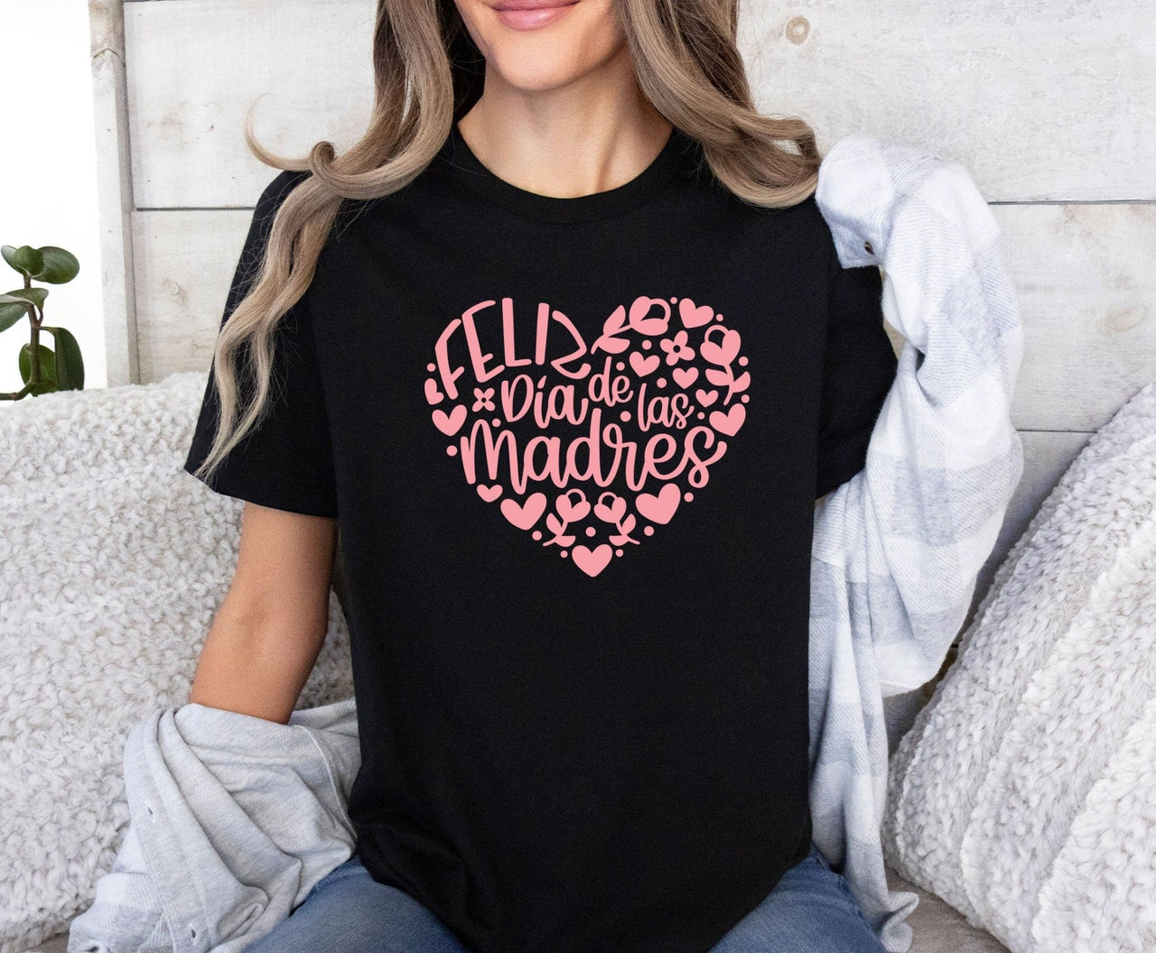 Madre T-shirt - lismoreboutique - Unisex T-Shirt - Cute_Mama_Shirt