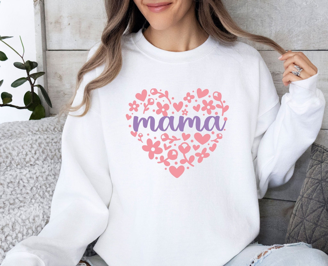 Floral Mama Sweatshirt - lismoreboutique - Sweatshirt - Cute_Mama_Crewneck