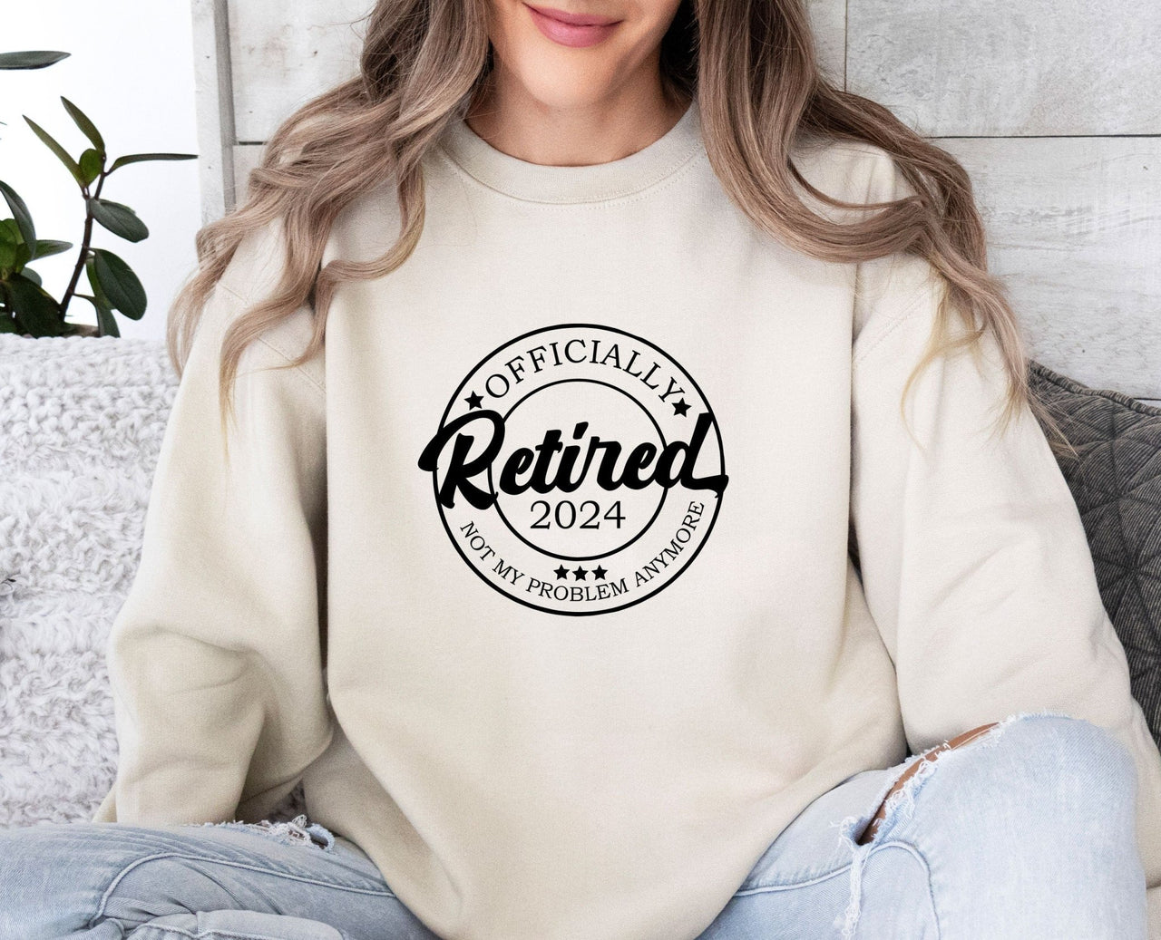 Retirement Gift - lismoreboutique - Sweatshirt - Custom_Retired