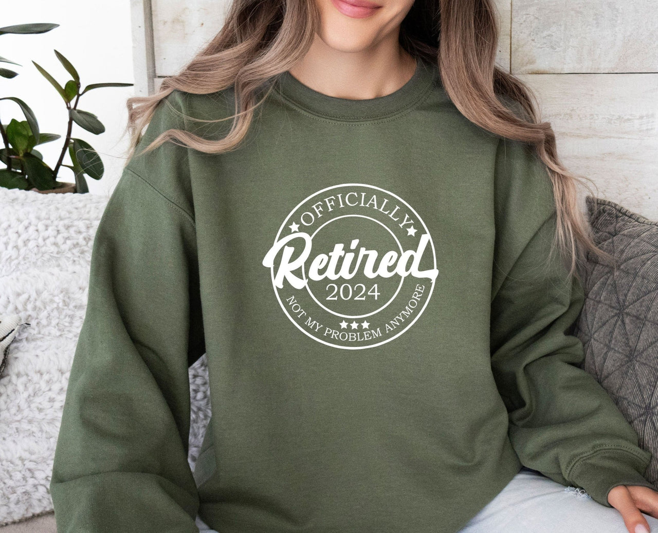 Retirement Gift - lismoreboutique - Sweatshirt - Custom_Retired