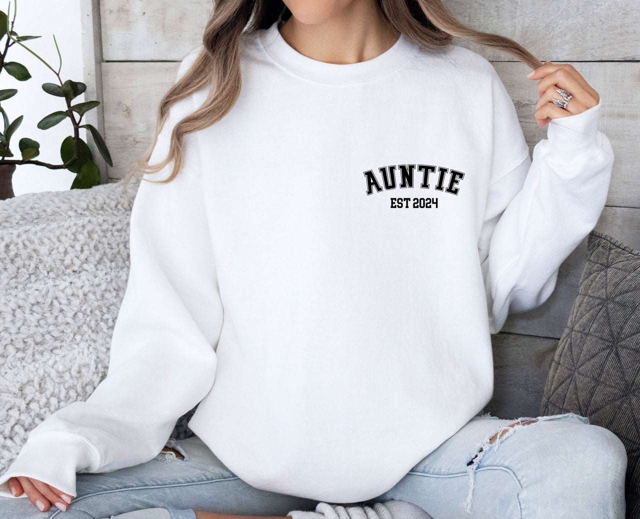 Auntie Sweatshirt - lismoreboutique - Sweatshirt - Aunt_Sweater