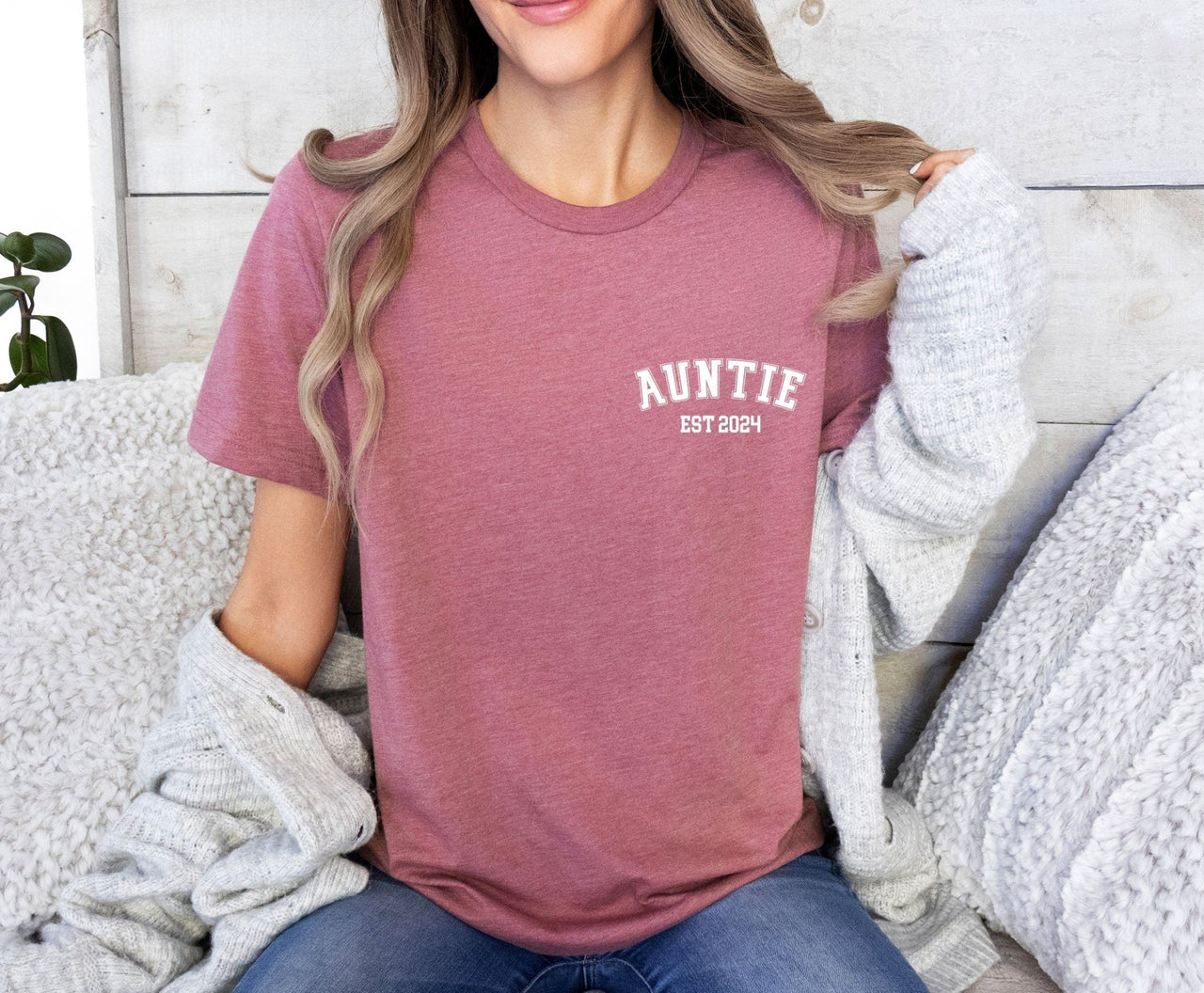 Auntie TShirt - lismoreboutique - Unisex T-Shirt - Aunt_Announcement