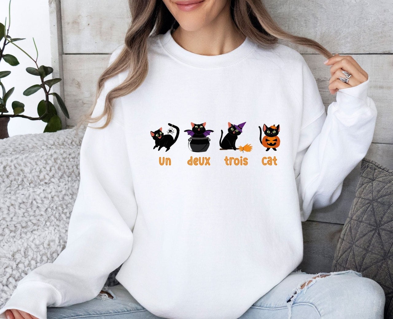 Halloween Cat Sweatshirt - lismoreboutique - Sweatshirt - Black_Cat_Gifts