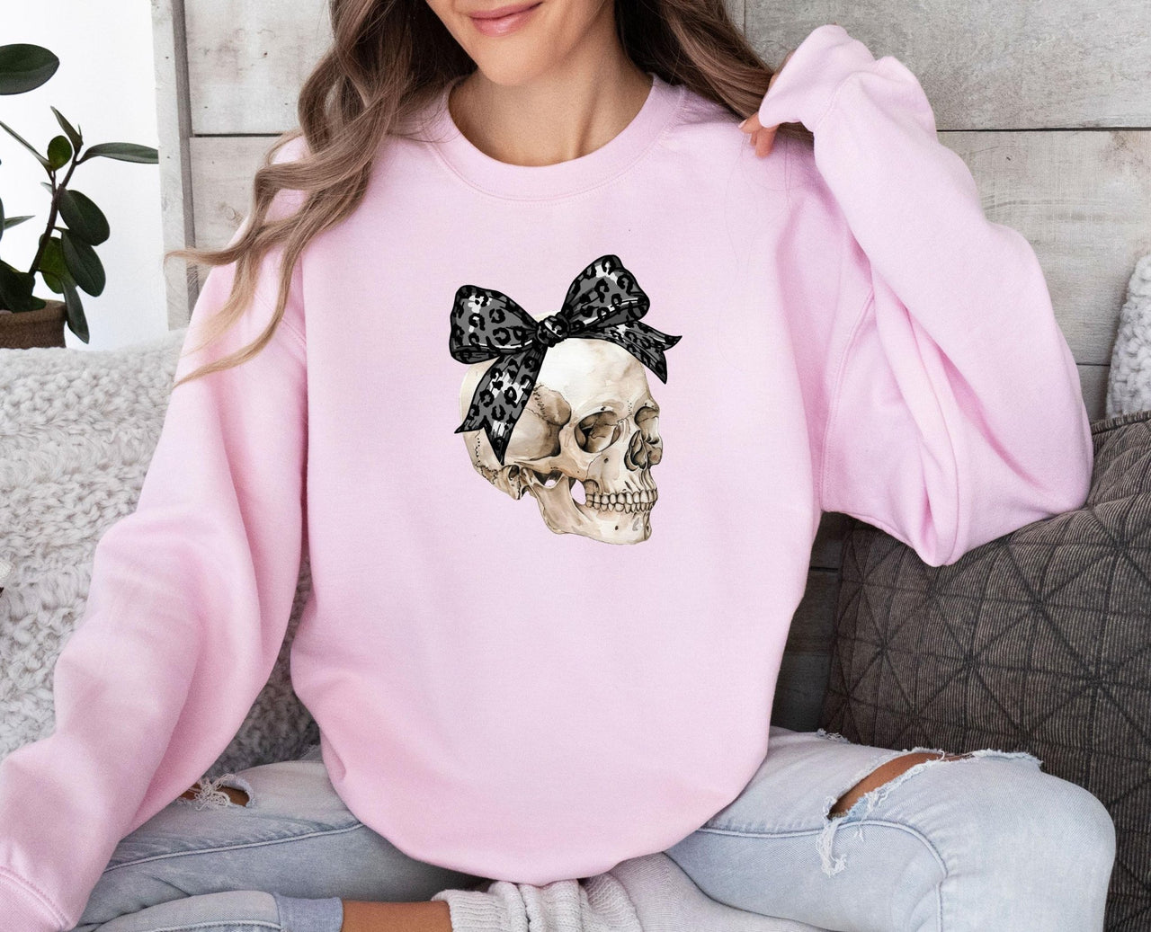 Skull Sweatshirt - lismoreboutique - Sweatshirt - Black_Bow_Skull