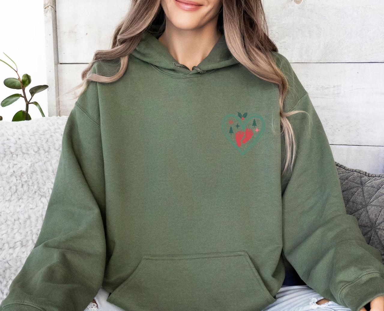 Merry and Pregnant Hoodie - lismoreboutique - Hoodie - Baby_Announcement