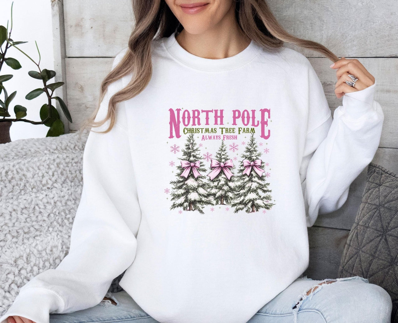 North Pole Sweatshirt - lismoreboutique - Sweatshirt - christmas_crewneck