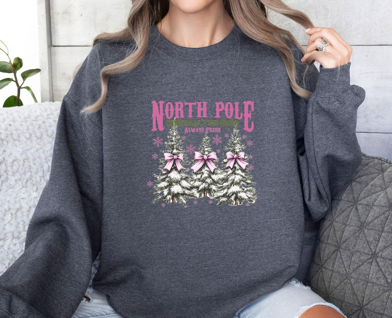 North Pole Sweatshirt - lismoreboutique - Sweatshirt - christmas_crewneck