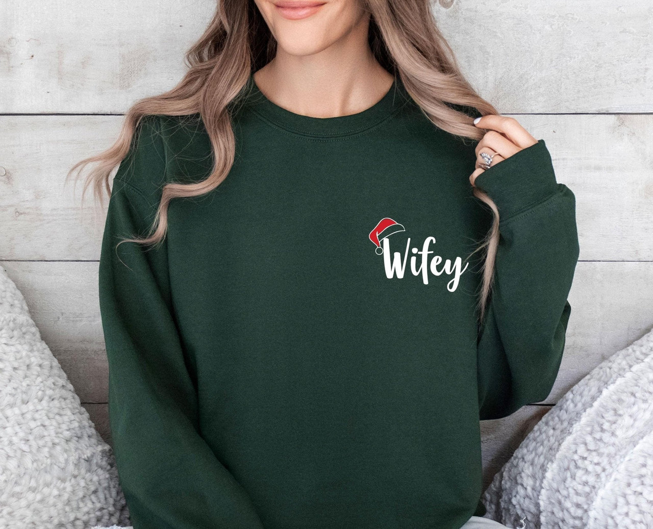 Wifey Hubby Christmas Sweater - Lismore Boutique - Sweatshirt - christmas_Sweatshirt